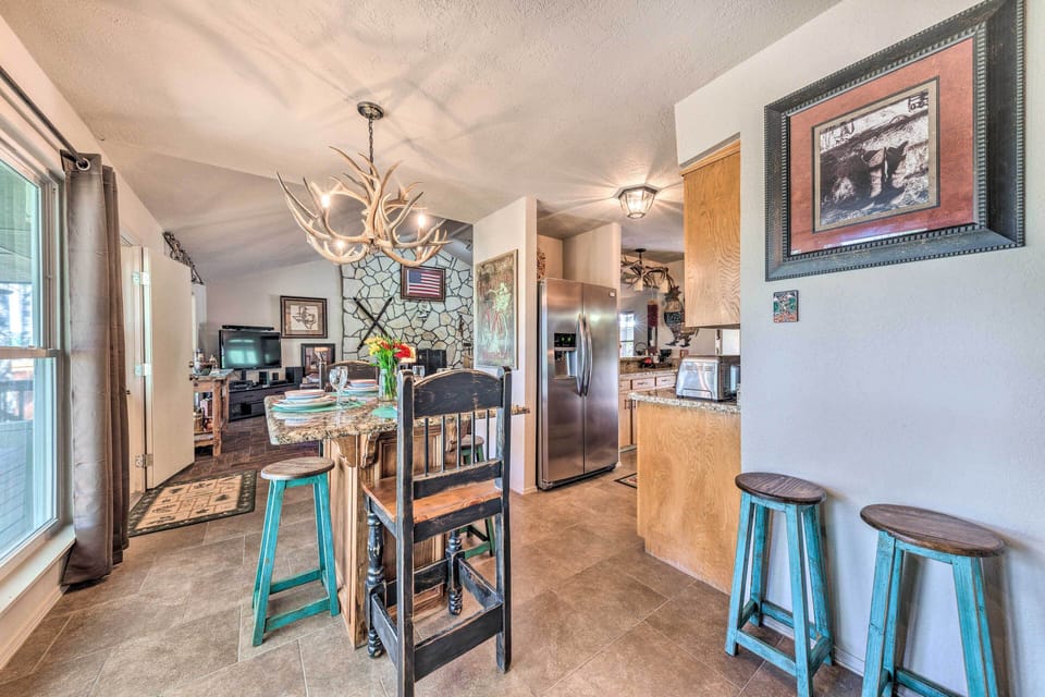 House (2 Bedrooms) | Interior