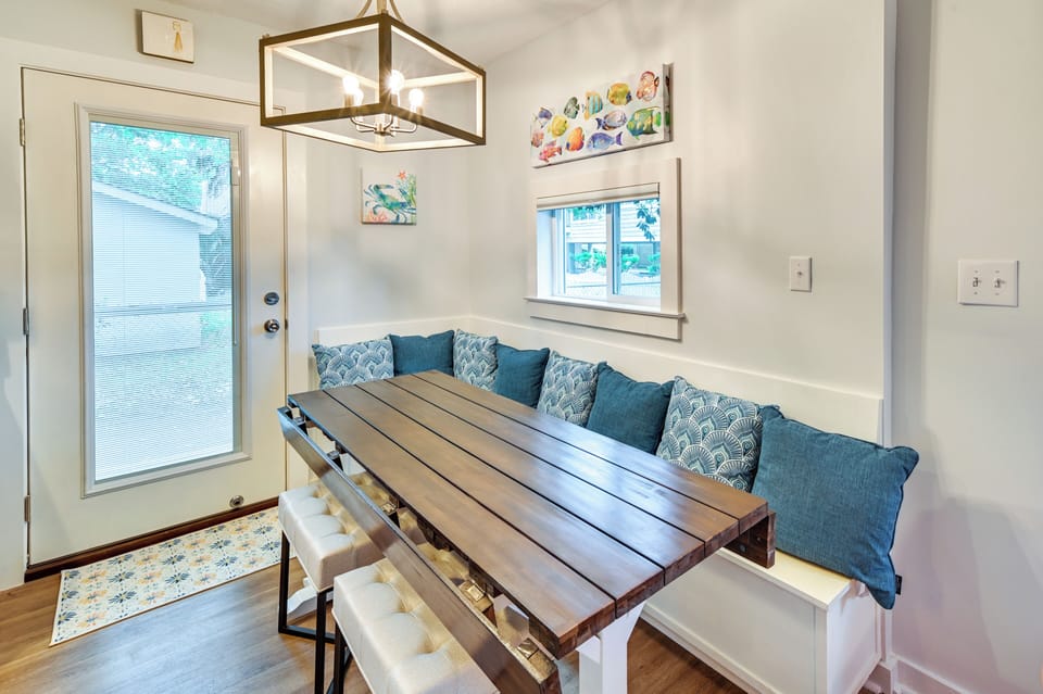 House (2 Bedrooms) | Interior