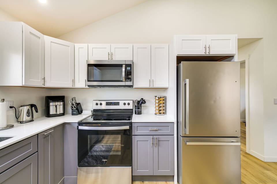 House (2 Bedrooms) | Interior