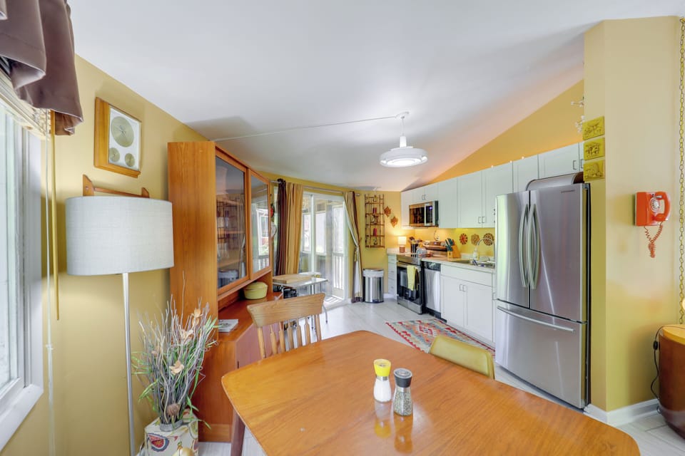 House (2 Bedrooms) | Interior
