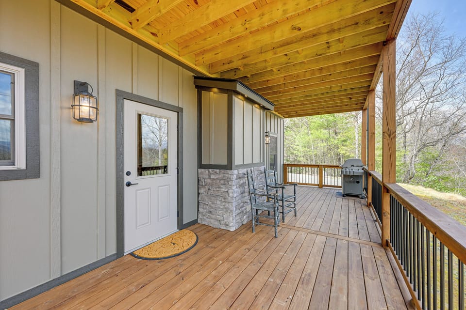 House (2 Bedrooms) | Interior