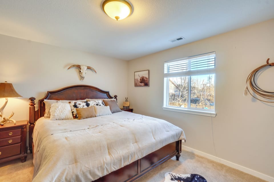 House (3 Bedrooms) | Interior