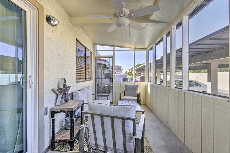 Apartment (2 Bedrooms) | Front of property