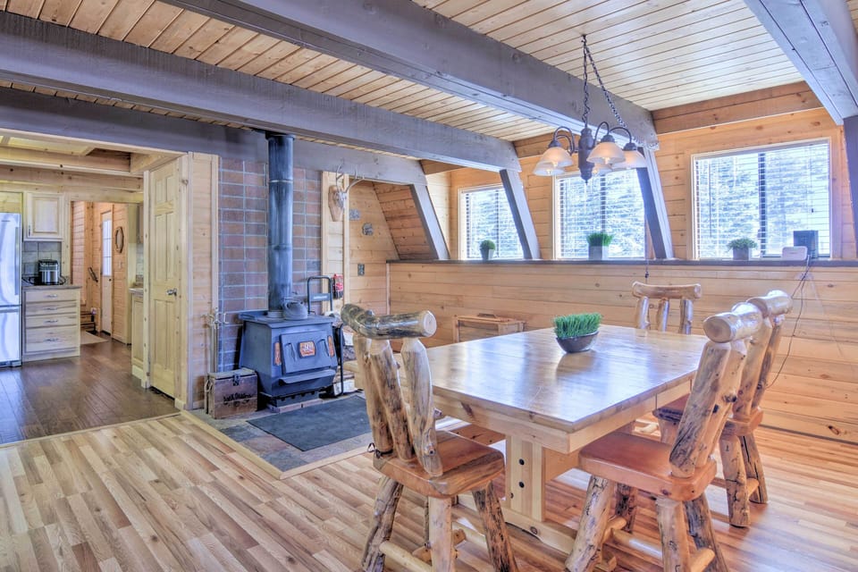 House (2 Bedrooms) | Interior