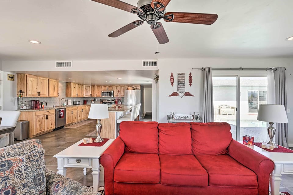 House (3 Bedrooms) | Interior