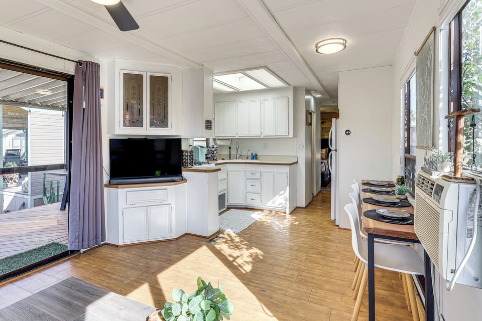House (1 Bedroom) | Interior
