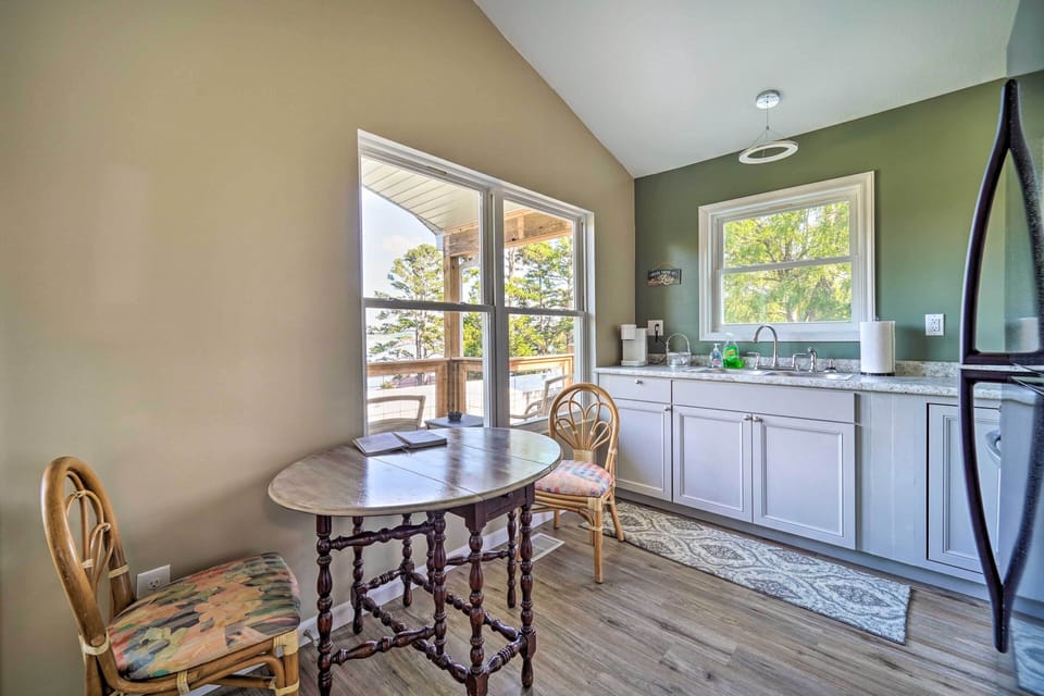 Cottage (2 Bedrooms) | Interior