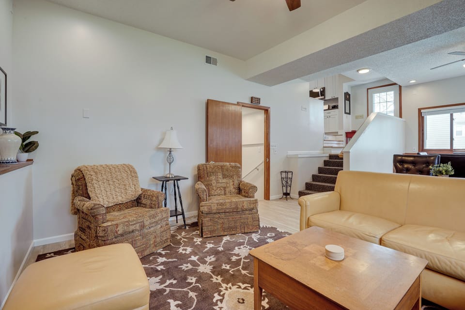Spacious Minneapolis Home Rental: 8 Mi to Downtown Cottage in Richfield