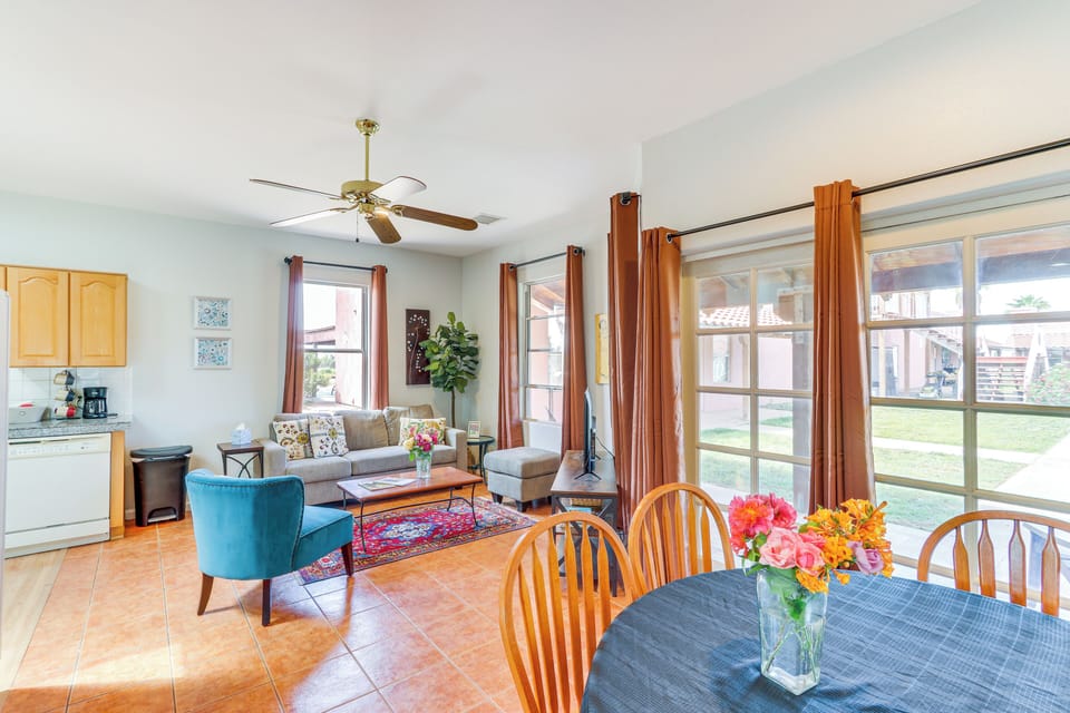 Apartment (2 Bedrooms) | Front of property