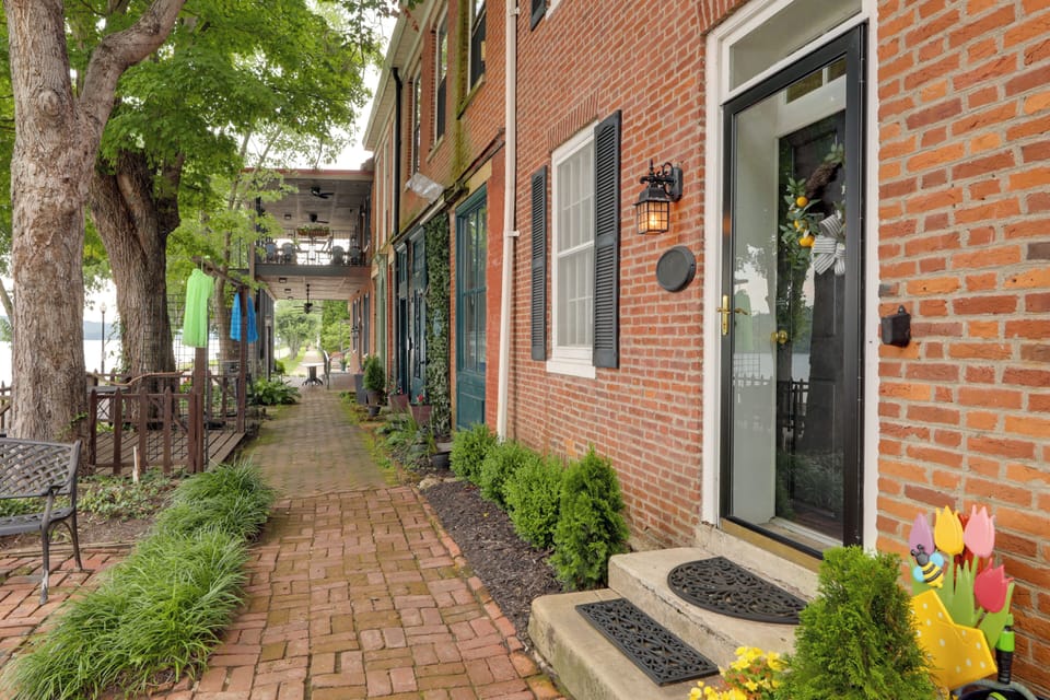 Apartment (0 Bedroom) | Interior