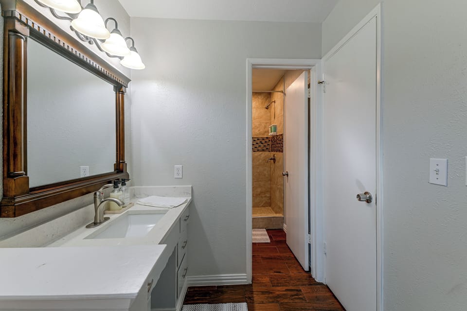 Stay Near All Family Entertainment in Dallas Cottage in Richardson