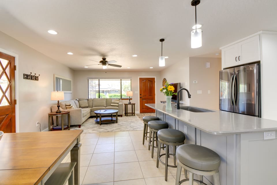 House (2 Bedrooms) | Interior