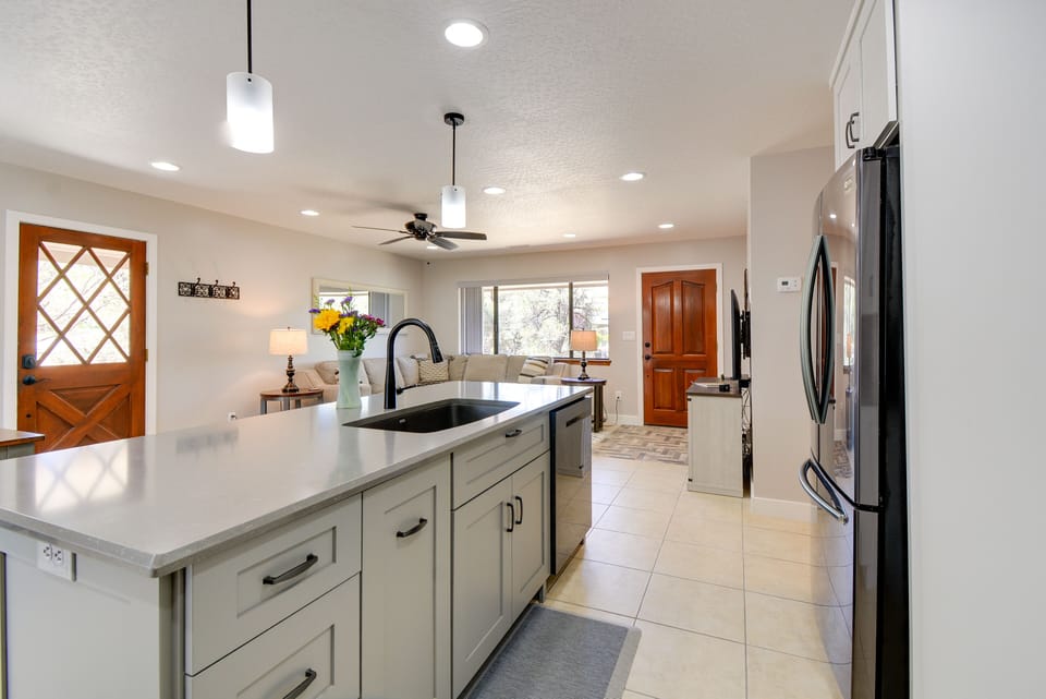 House (2 Bedrooms) | Interior