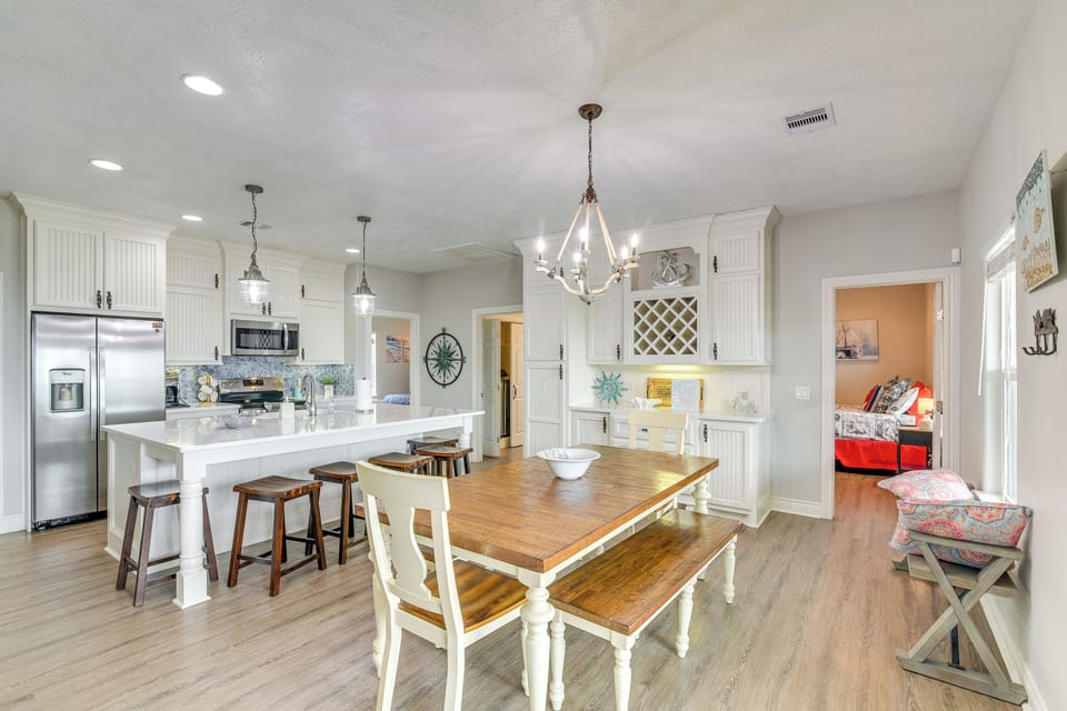 House (3 Bedrooms) | Interior