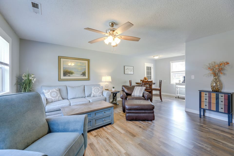 House (3 Bedrooms) | Interior