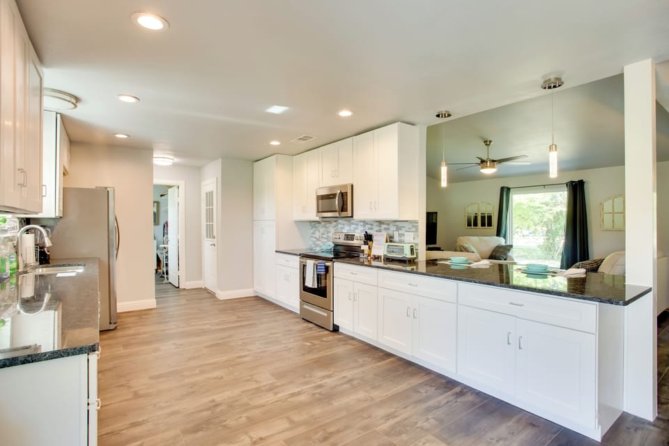 House (4 Bedrooms) | Interior