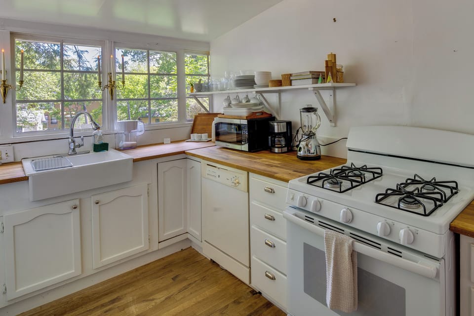 Cottage (2 Bedrooms) | Interior
