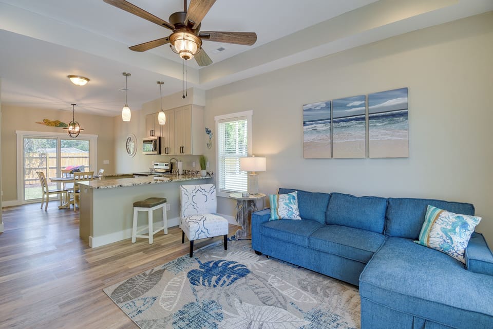 House (2 Bedrooms) | Interior