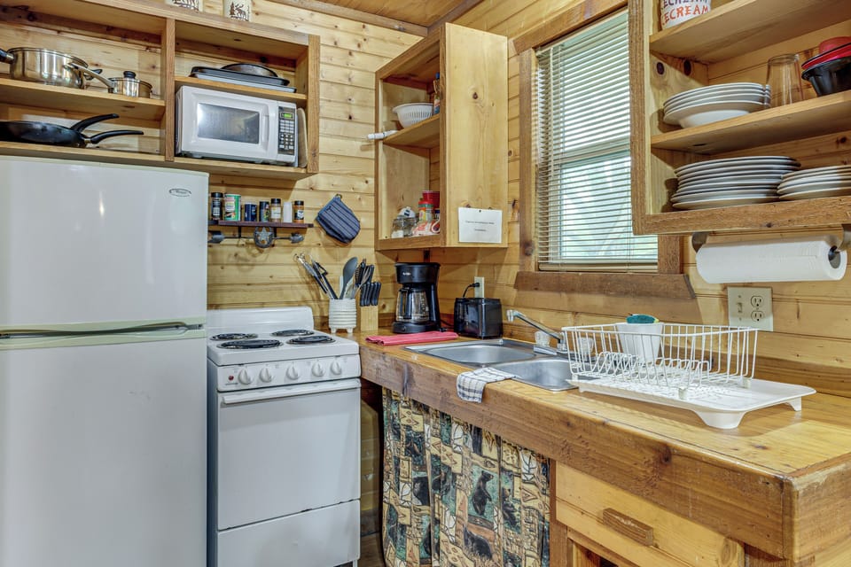 House (1 Bedroom) | Interior