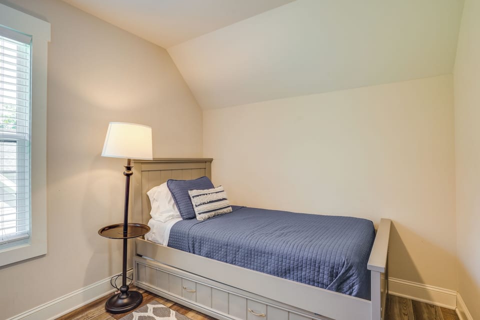 House (4 Bedrooms) | Interior