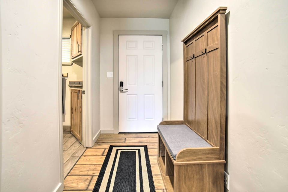 Apartment (1 Bedroom) | Interior