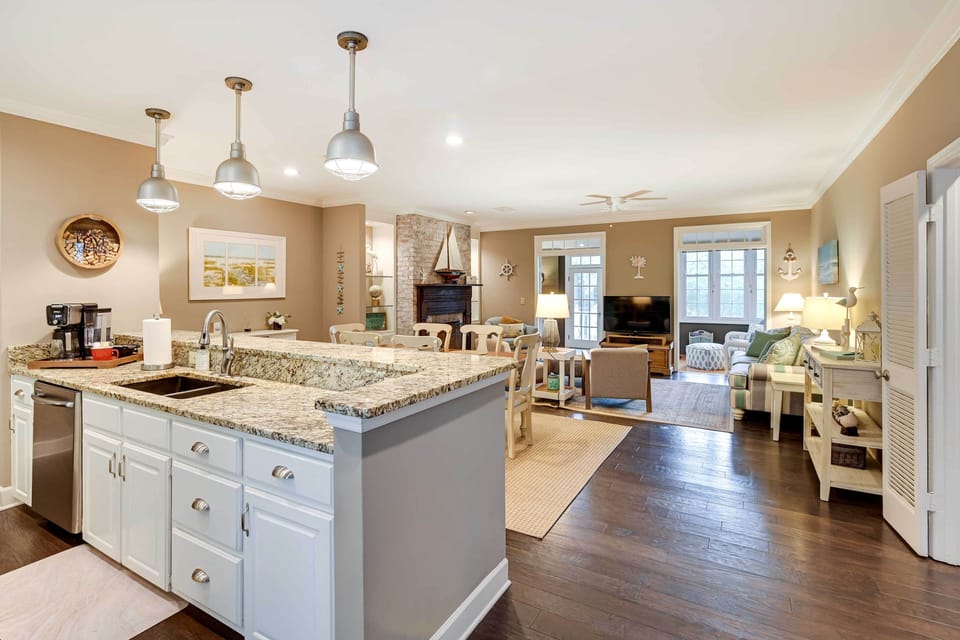Cottage (2 Bedrooms) | Interior
