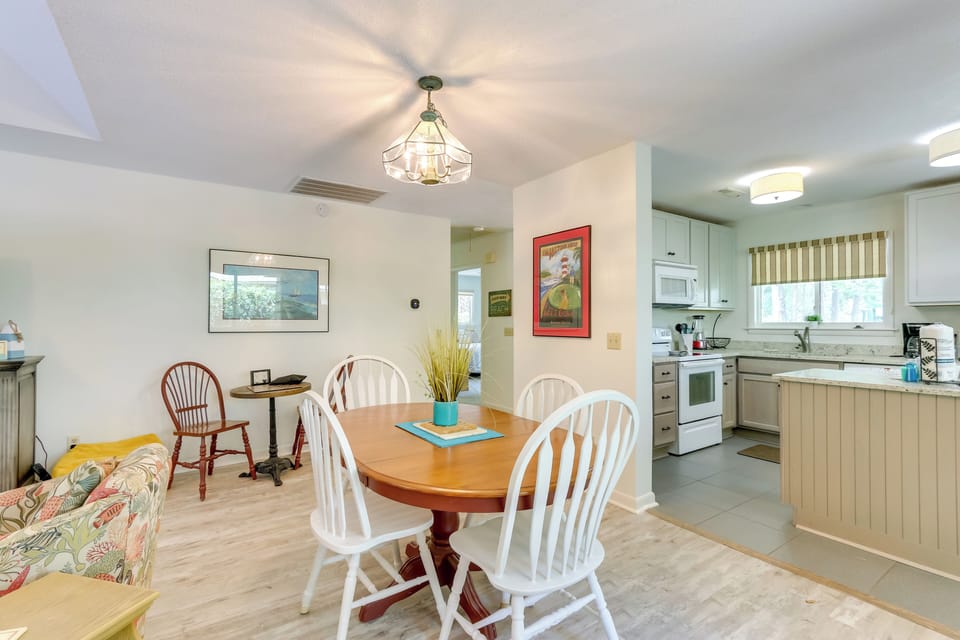 Cottage (2 Bedrooms) | Interior