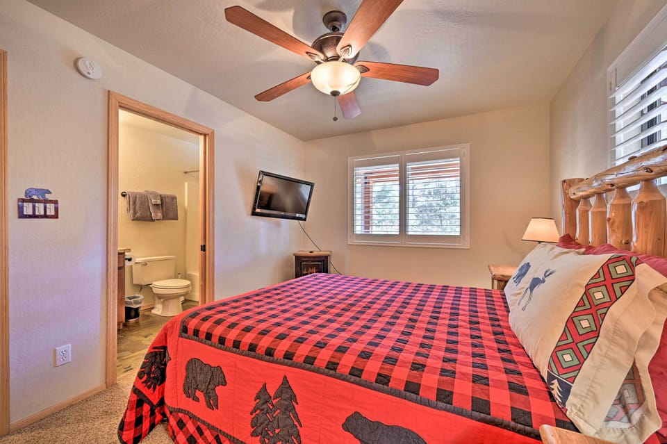 House (3 Bedrooms) | Interior