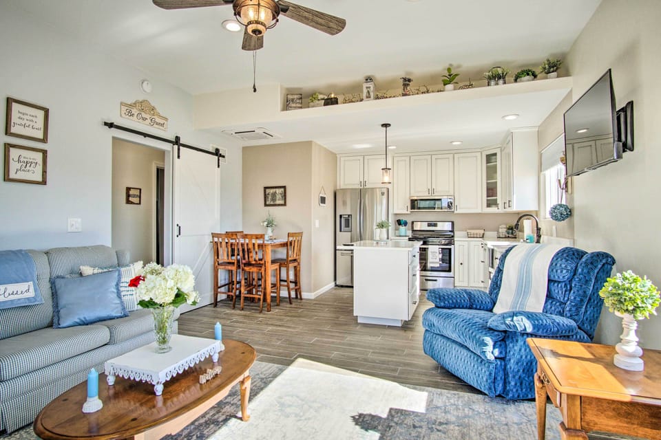 House (2 Bedrooms) | Interior