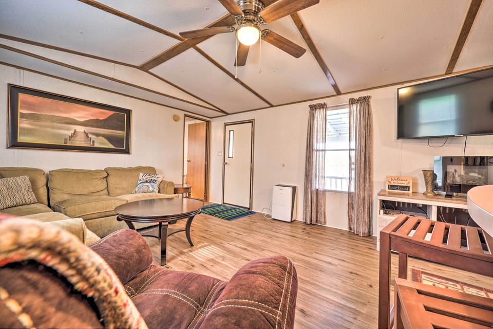 Cottage (2 Bedrooms) | Interior