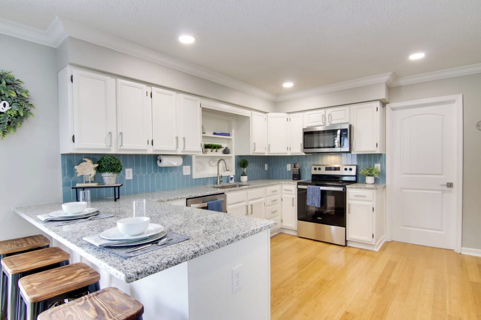House (3 Bedrooms) | Interior