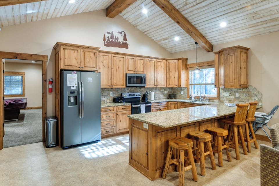 House (4 Bedrooms) | Interior