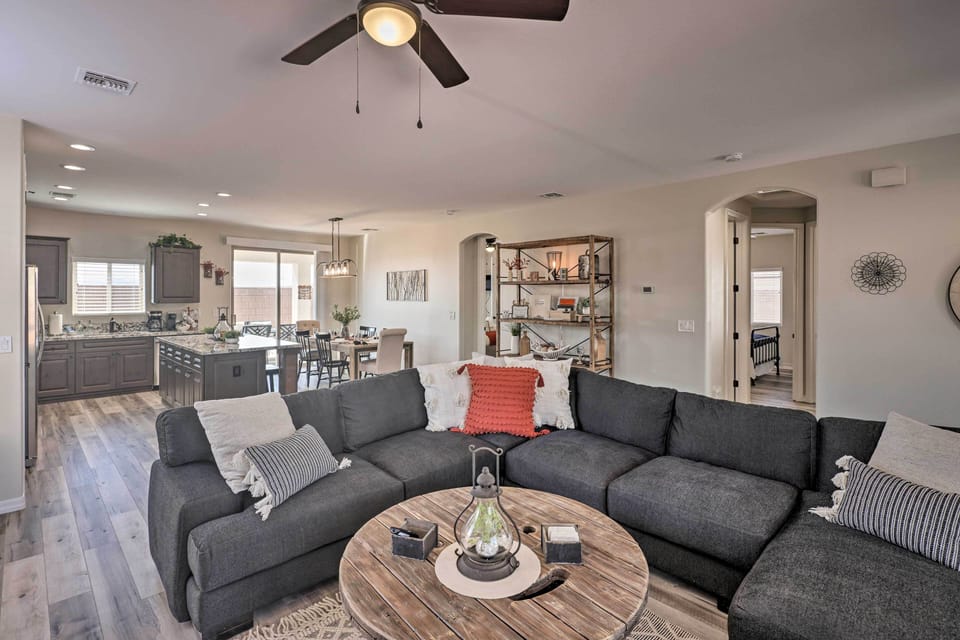 House (3 Bedrooms) | Interior