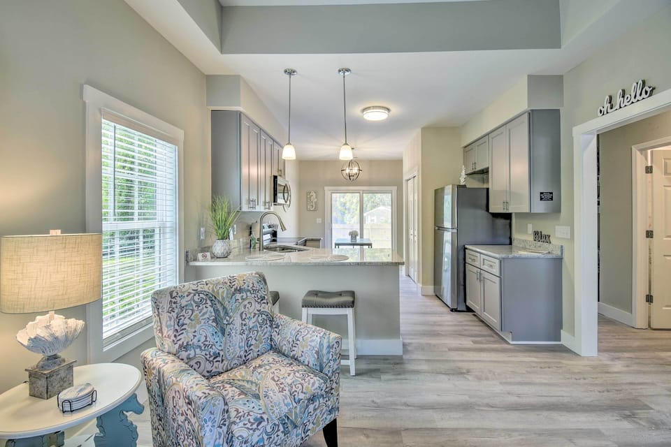 House (2 Bedrooms) | Interior
