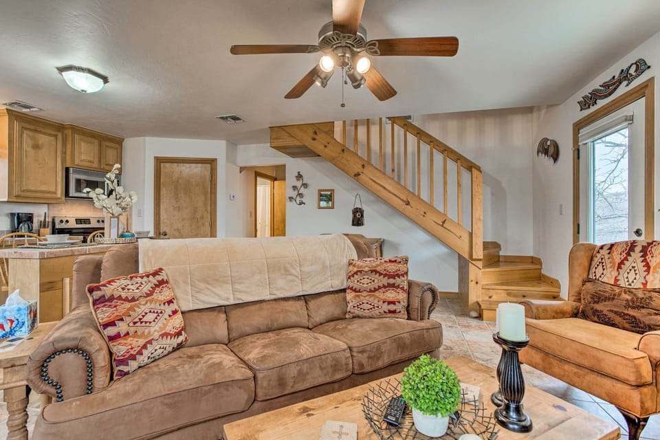 House (2 Bedrooms) | Interior