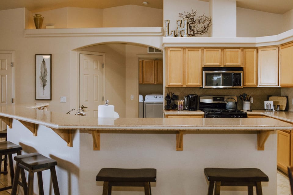 House (3 Bedrooms) | Interior