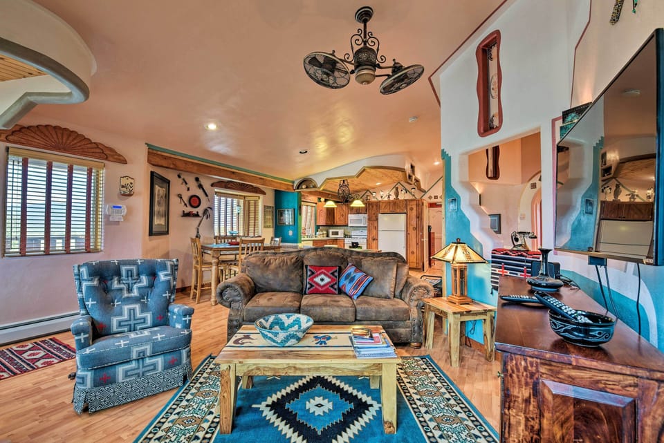 House (2 Bedrooms) | Interior