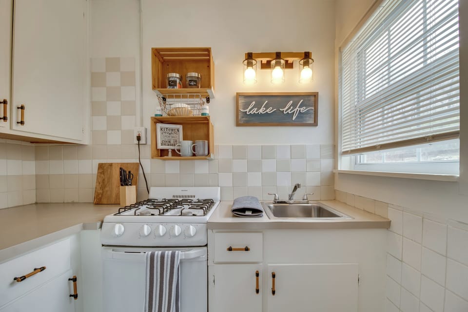 House (1 Bedroom) | Interior