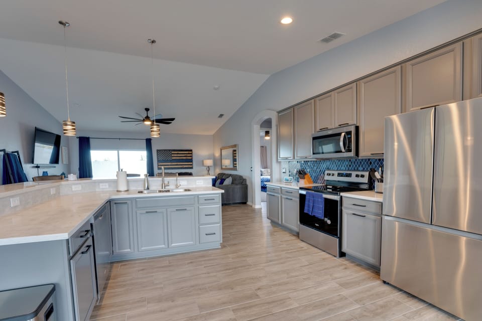 House (3 Bedrooms) | Interior