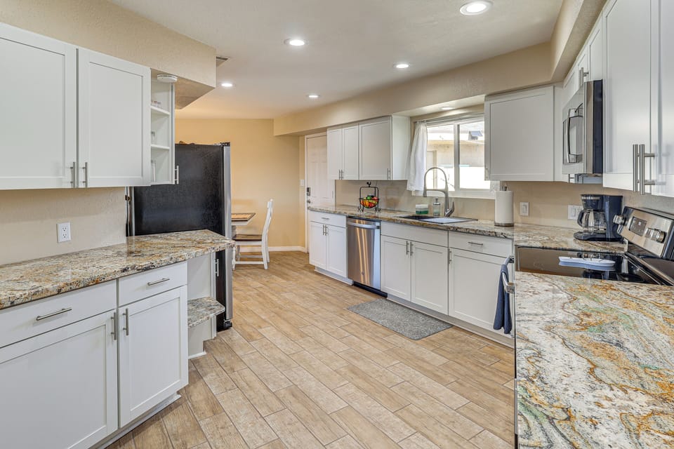 House (2 Bedrooms) | Interior