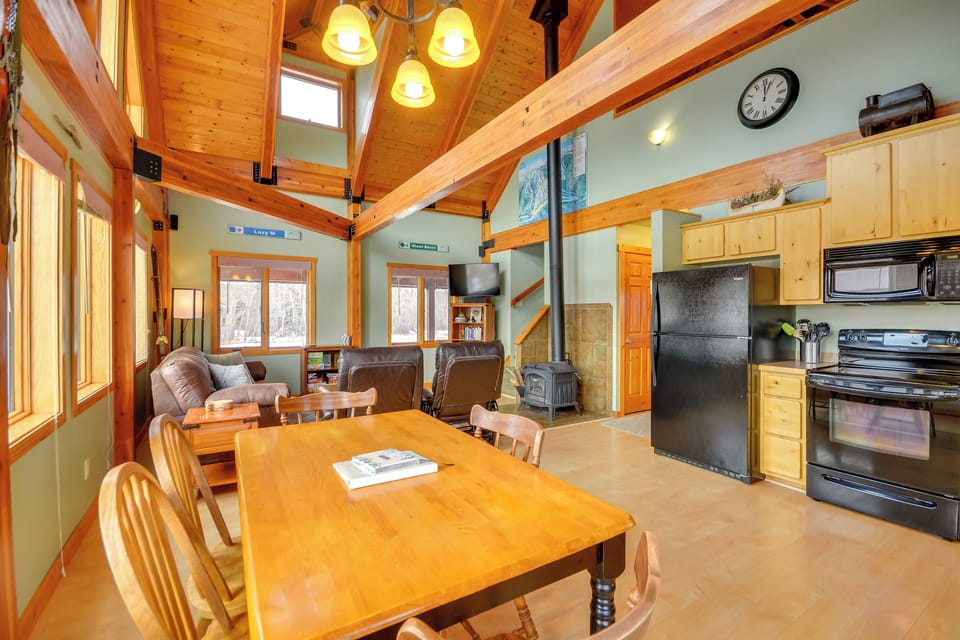 House (2 Bedrooms) | Interior