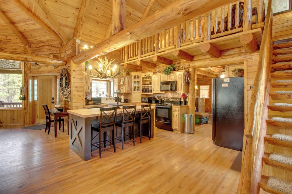 House (3 Bedrooms) | Interior