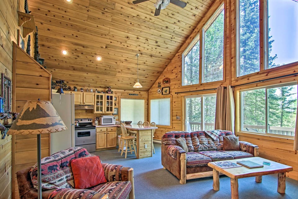 House (2 Bedrooms) | Interior