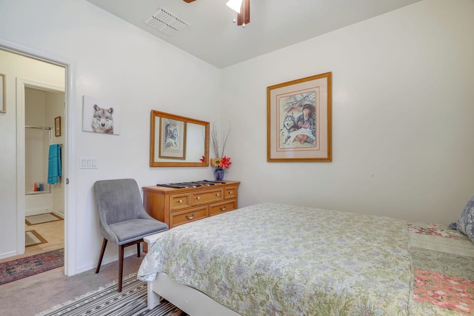 House (3 Bedrooms) | Interior