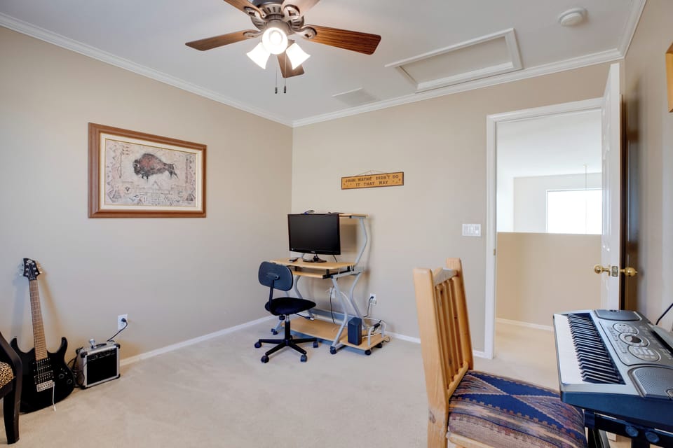 House (3 Bedrooms) | Interior