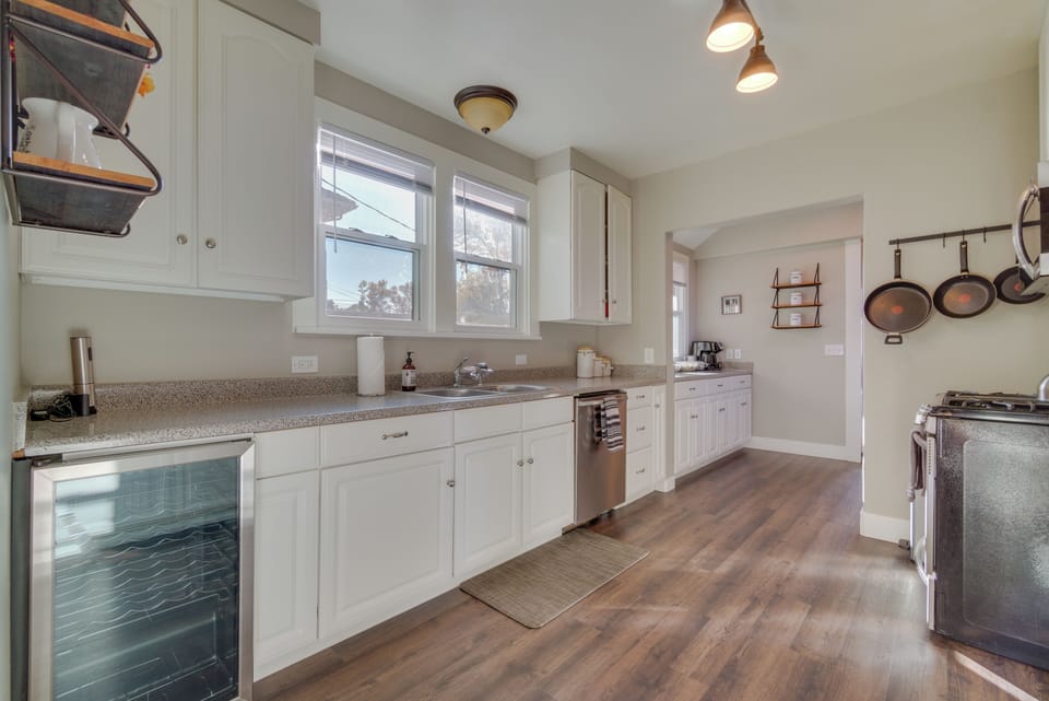 House (4 Bedrooms) | Interior