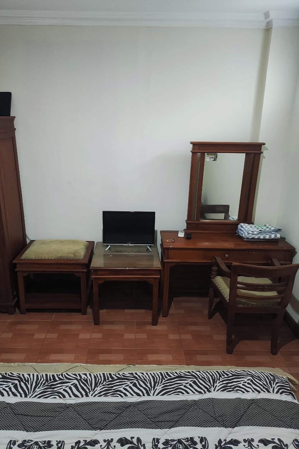 Standard Double Room | Free WiFi, bed sheets