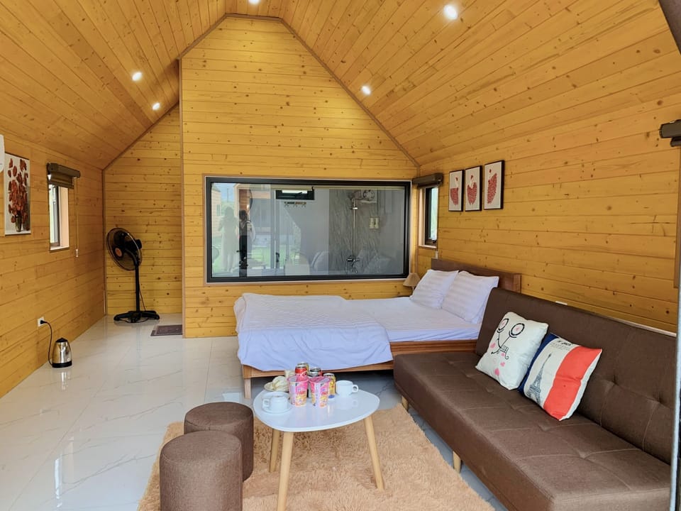Deluxe Bungalow | 1 bedroom, individually decorated, individually furnished, desk