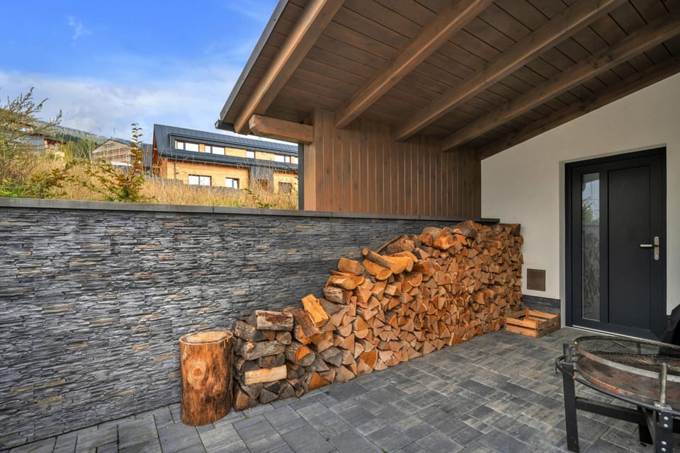 House | 6 bedrooms