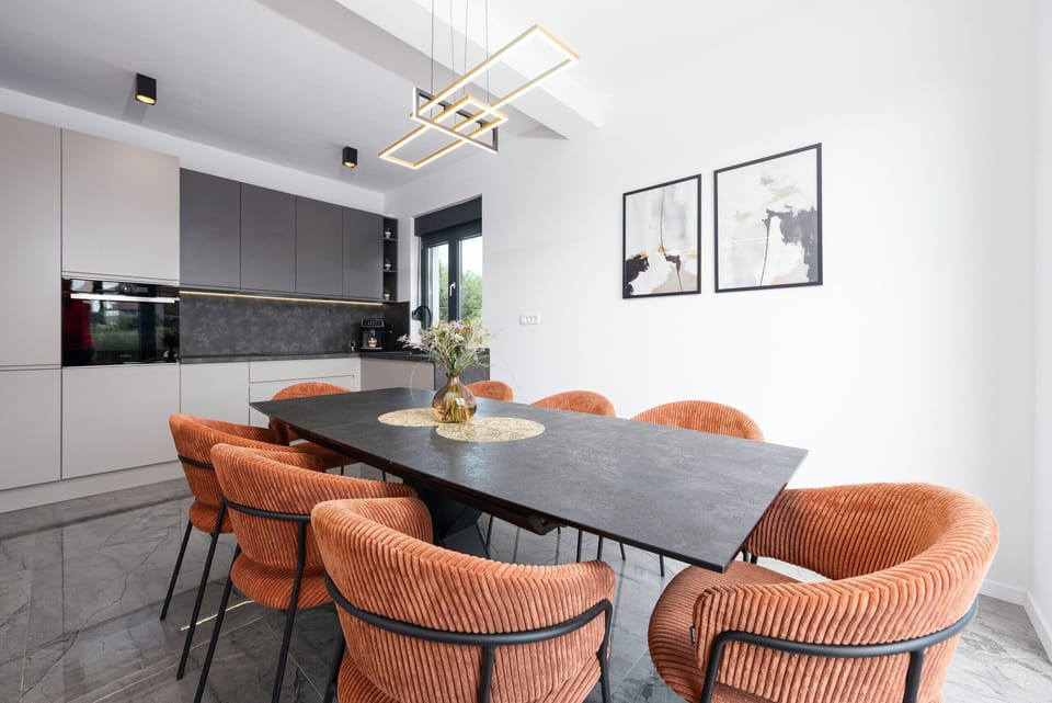 Villa, 4 Bedrooms, Private Pool, Mountain View | In-room dining